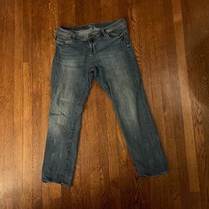 Kut from the Kloth women's boyfriend jeans, size 16